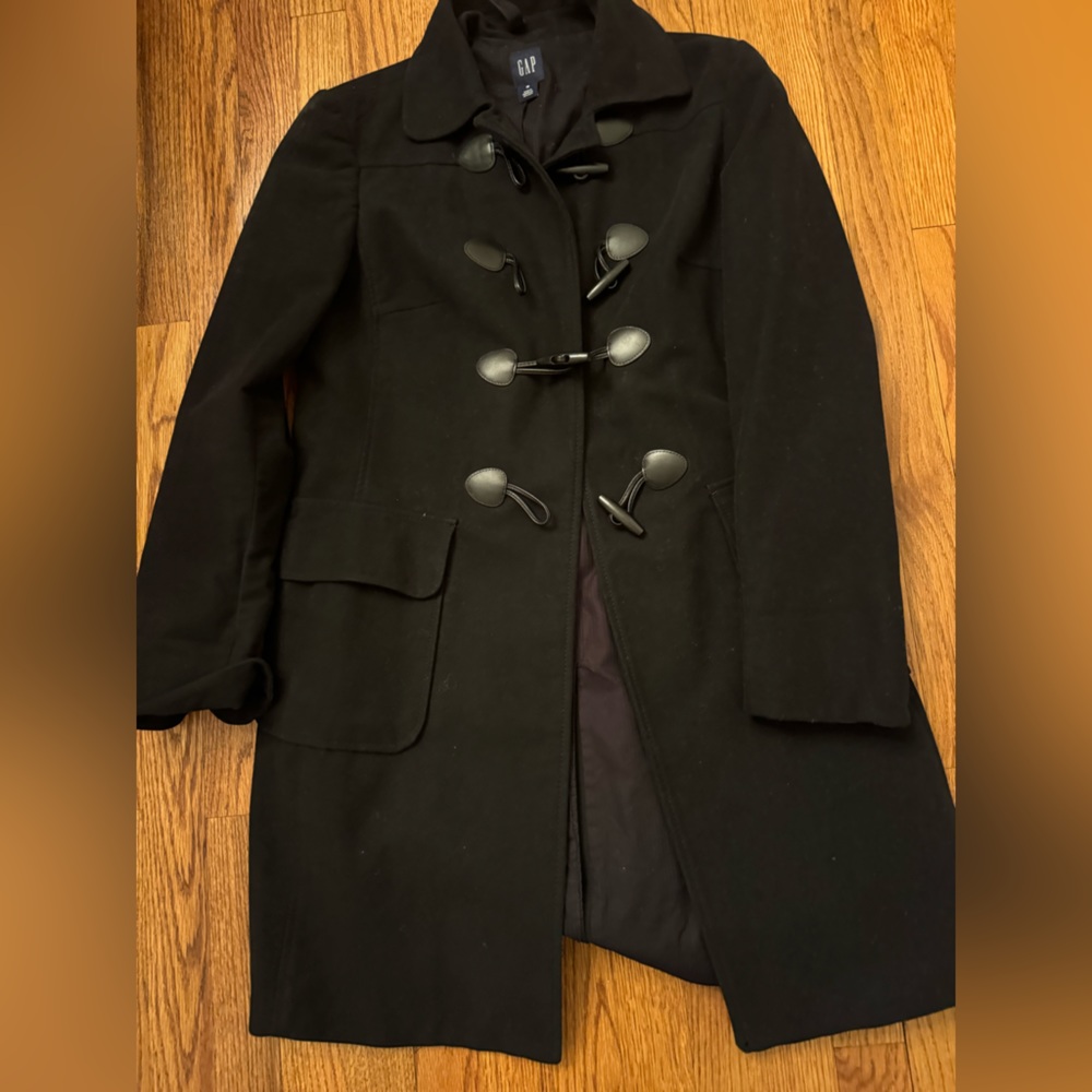 Gap toggle wool coat. Runs med / slim